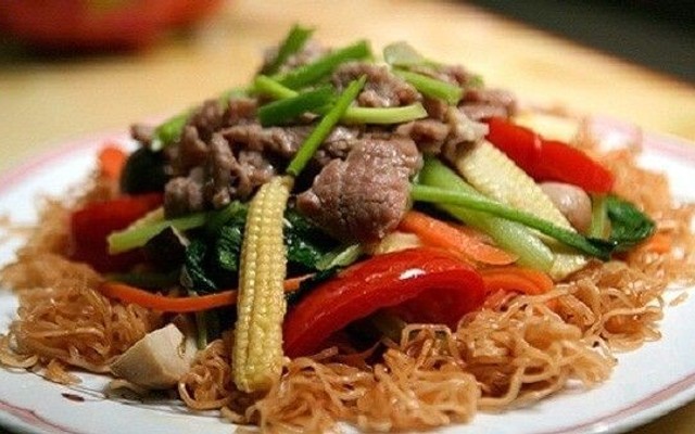 Phở Xào & Cơm Rang - Quỳnh Mai