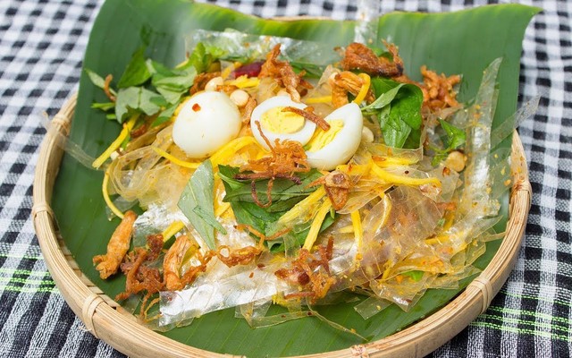 Bánh Tráng Trộn Ông Bà Già - Lê Quang Sung