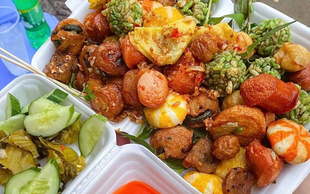 Cá Viên Chiên Nước Mắm & Kem Kẹp Singapore - Tam Đảo