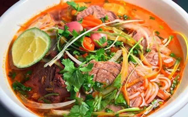 Quán Hải Phòng - Giò Chả Bắc - Dương Hiến Quyền