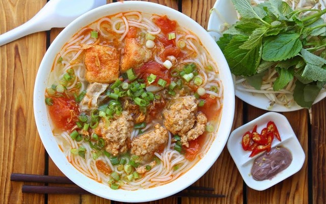 Bún Riêu Cô Lan - Nguyễn Thiện Thuật