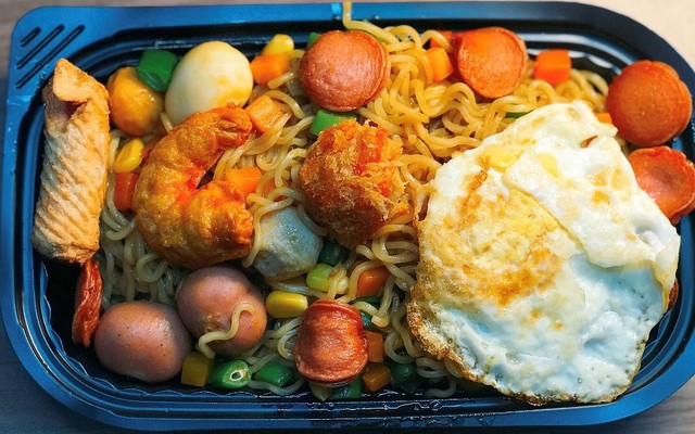 Hana Yummy - Cơm Văn Phòng, Bánh Mì & Mì Trộn Indomie