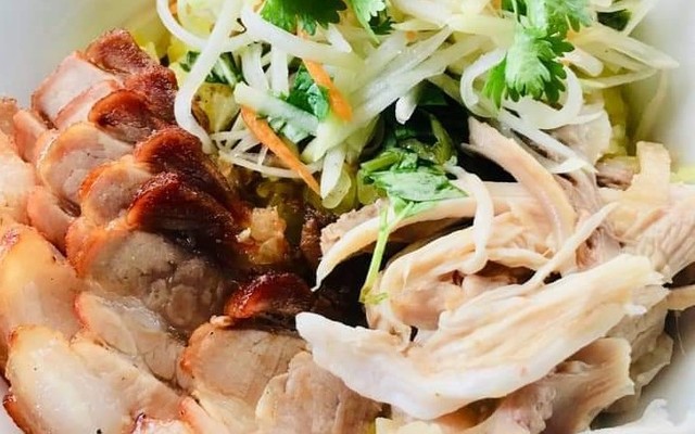 Chất - Phở Gà, Cơm Gà & Xôi Gà