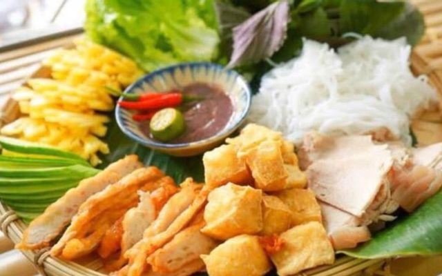 Sơn Hà Quán - Bún Đậu Mắm Tôm & Đồ Ăn Vặt - Ngõ 2 Xuân Đỉnh