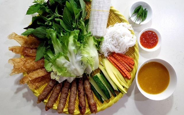 Nem Nướng Nha Trang 168