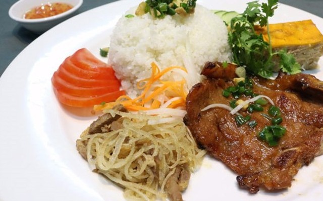 Cơm Tấm & Cơm Trưa 385