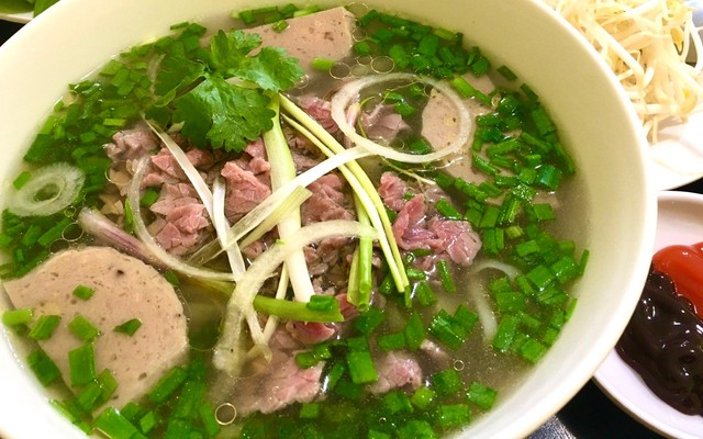 Phở Ân - Trần Phú