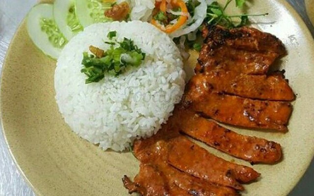 Cơm Tấm Hưng Phát - Kênh Tân Hóa