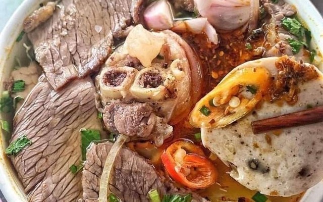 Bún Bò Huế O Lan - Tân Xuân