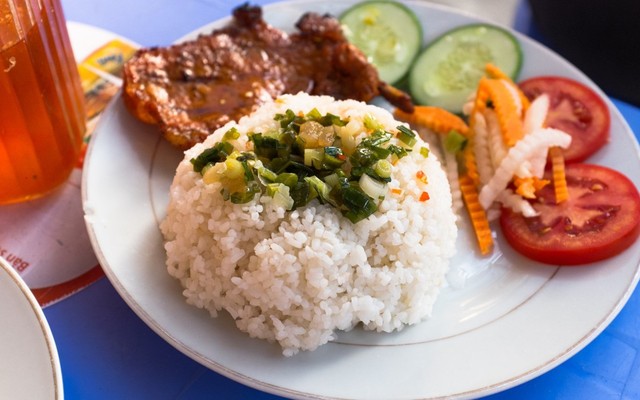 Kim Cương - Cơm Tấm & Bún Nem Nướng