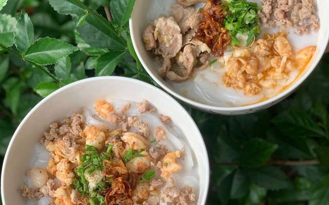 Bánh Canh Cốt Dừa Cô Út Miền Tây