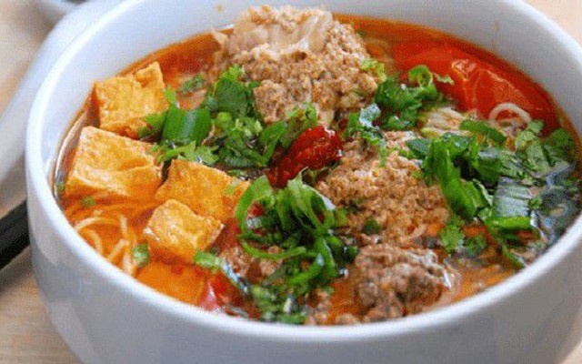 Bún Riêu, Canh Bún & Bánh Da 343 - Nguyễn Trọng Tuyển