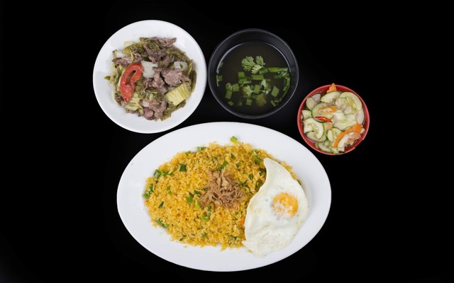 O Tráng - Cơm Rang & Phở Chiên Phồng