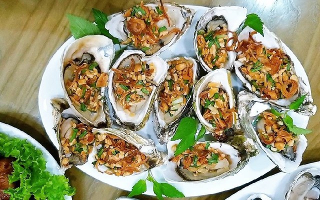 Làng Nướng - Hàu Nướng & Gà Nướng