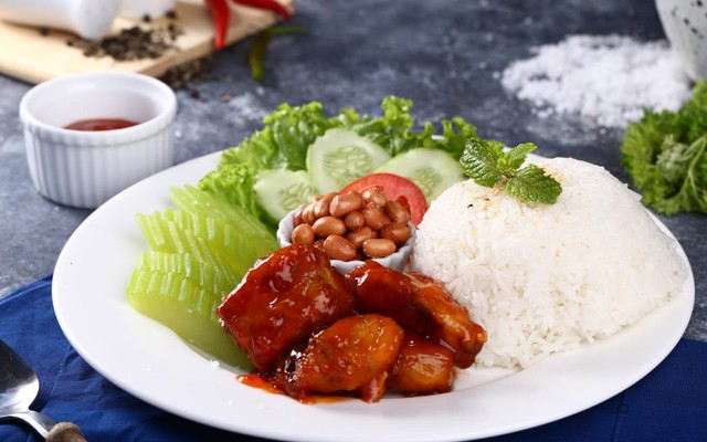 Cơm Cường - Hoàng Đạo Thành