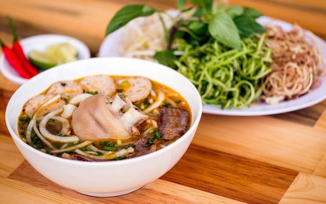 Bé Na - Bún Bò Huế