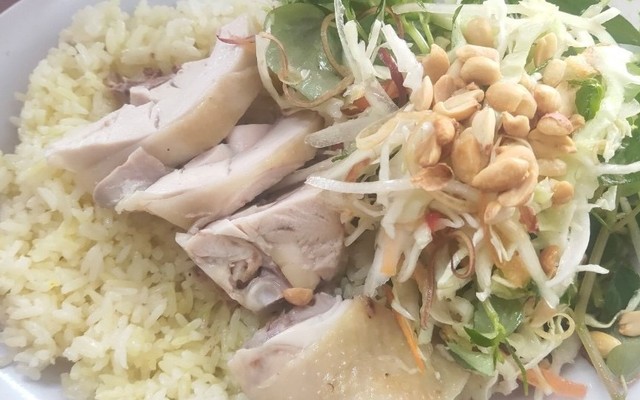 Quán Gà Ta Cô Hai - Cơm Gà Tam Kỳ