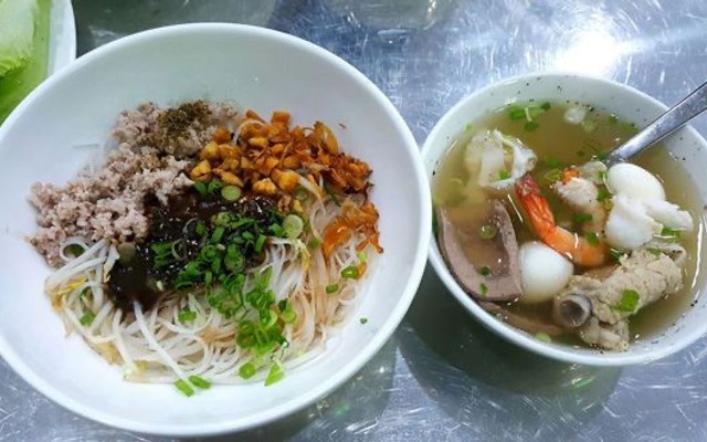 Quán Thanh Hoa - Hủ Tíu Trà Vinh