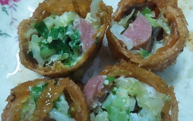 San San - Bánh Tráng & Xiên Que