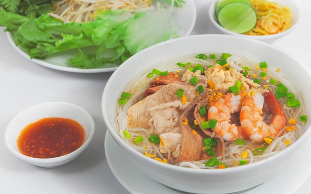 Thuận Phát - Hủ Tiếu Nam Vang & Sườn Kho