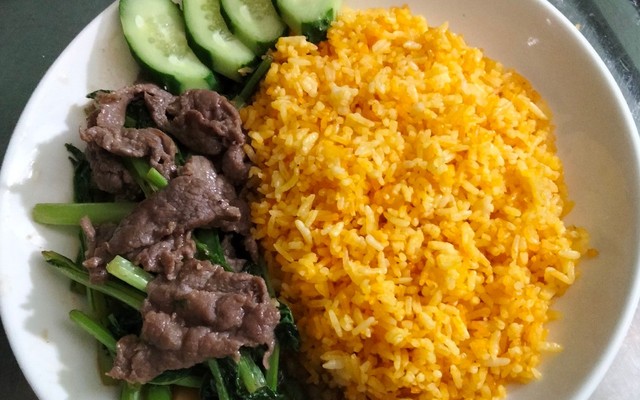 Quán Ăn Tuyền - Cơm, Nui & Mì