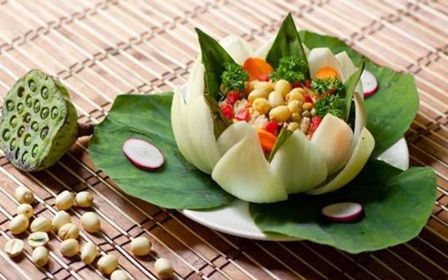 Cơm Chay Đức Hạnh - Lạc Long Quân