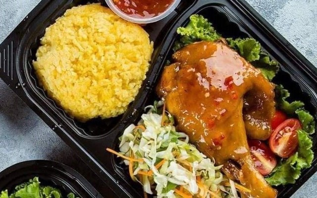 Let's Eat - Cơm Gà Xối Mắm & Xối Mỡ