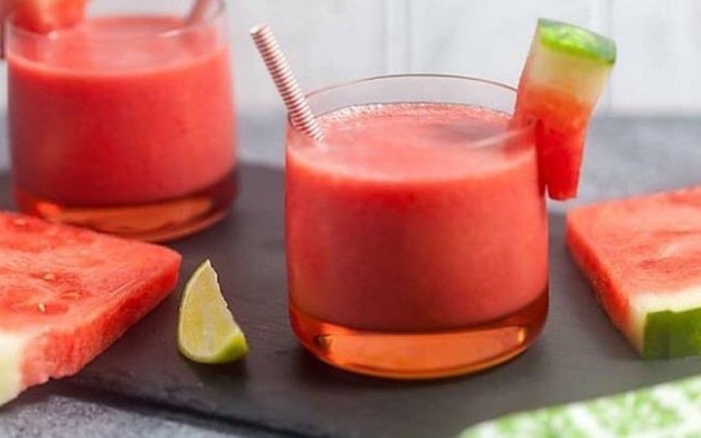 4 Mùa - Nước Ép & Sinh Tố - Văn Chương