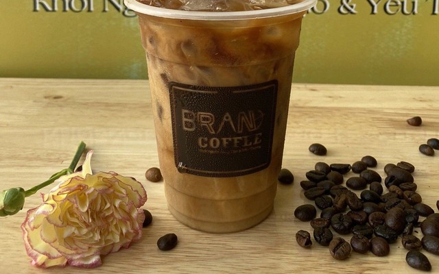 Brand Coffee - Cà Phê Xịn Mang Đi - Cách Mạng Tháng 8