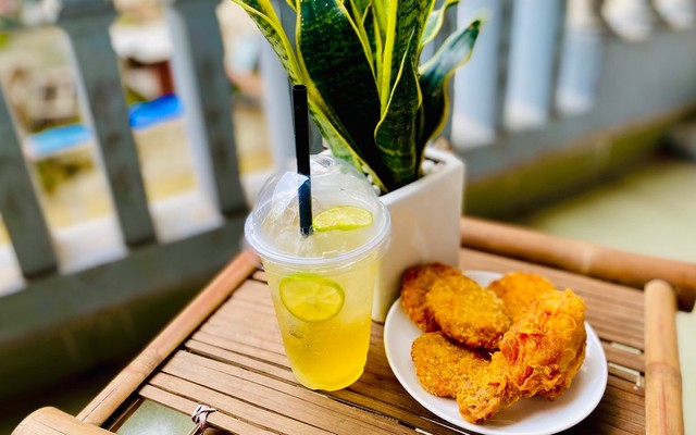 Bếp Tằm - Cơm Văn Phòng, Trà Chanh & Đồ Ăn Vặt