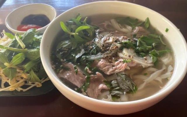 Phở Xưa - Nguyễn Việt Hồng