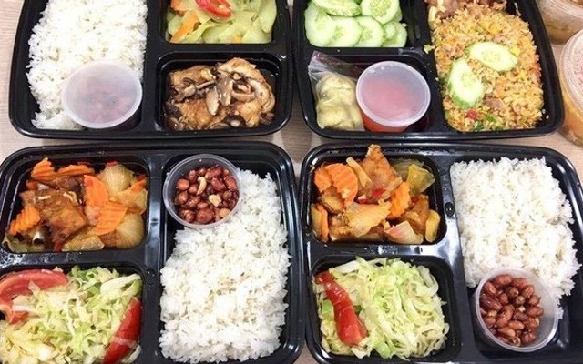 Tiệm Cơm Trang Bé - 81 Lương Khánh Thiện