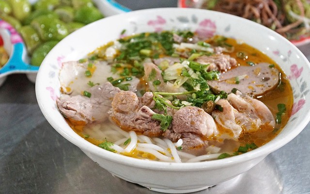 Bún Bò 22 - Phạm Thế Hiển