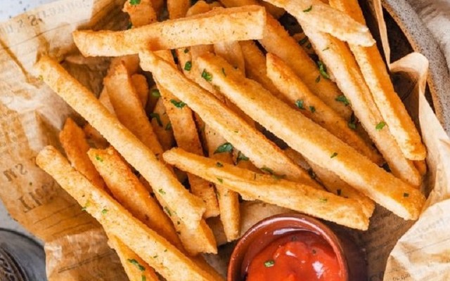 Khoai Lang Lắc & Bánh Tráng Trộn - Nguyễn Thượng Hiền