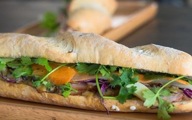 Xôi, Bánh Mì & Trà Sữa - Nguyễn Viết Xuân