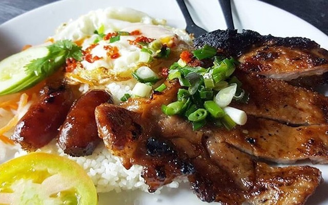 Bếp Nhà Hân - Cơm Tấm & Nước Ép Trái Cây