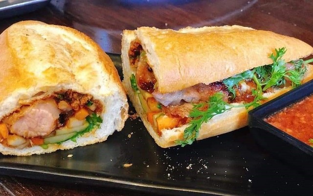 Lưu Hồng - Bánh Mì, Xôi & Đồ Ăn Vặt