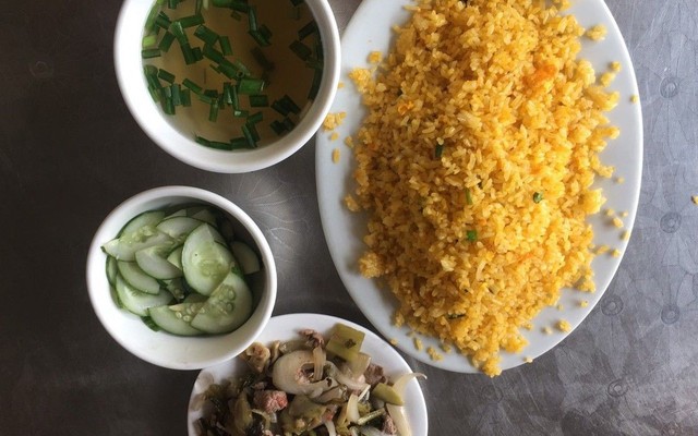 Cô Hân - Phở Bò & Cơm Rang - Lĩnh Nam