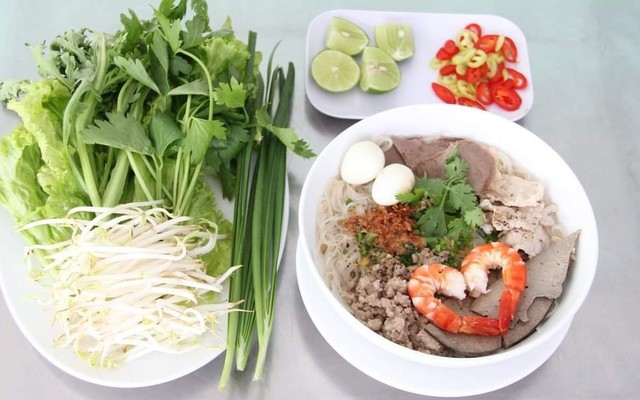 Hủ Tiếu Nam Vang Gia Minh - 390 Trương Công Định