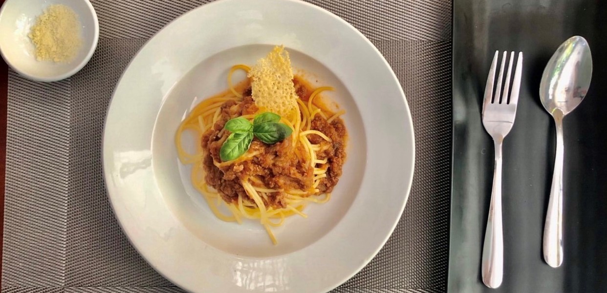 Handy Bistro Coffee & Steaks - Nguyễn Thiện Thuật