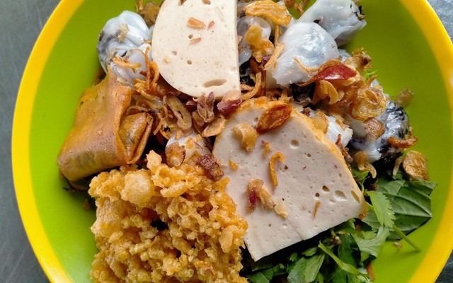 Bánh Cuốn Nóng 236