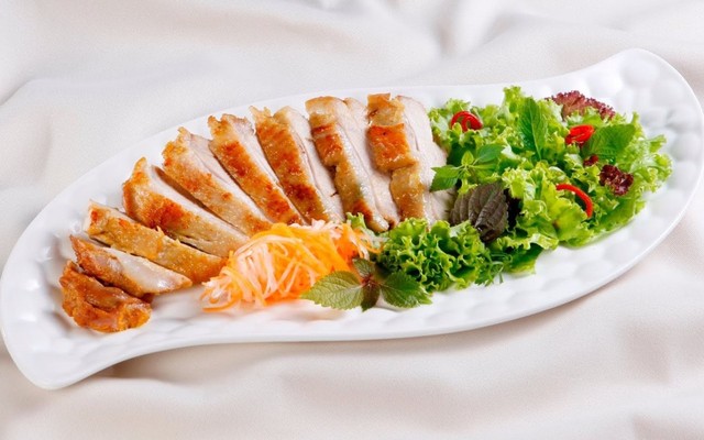 Vịt Cỏ Miền Trung - Gỏi Vịt & Vịt Nướng Chao 