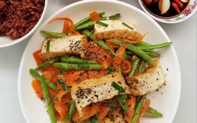 Cơm Chay Vạn Duyên - 175 Long Phước