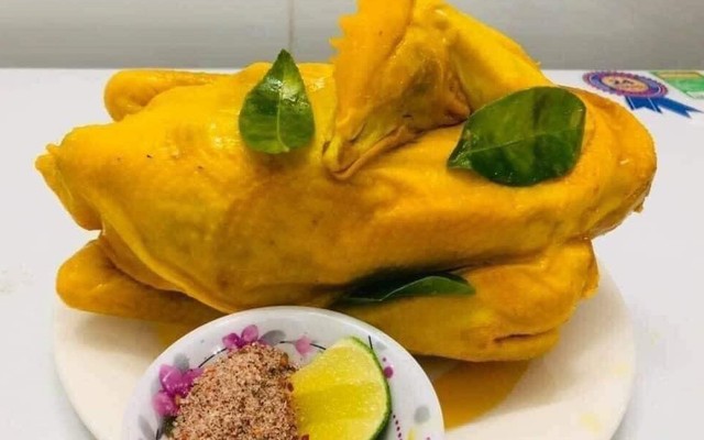 Funfood - Gà Ri Ủ Muối, Xông Khói