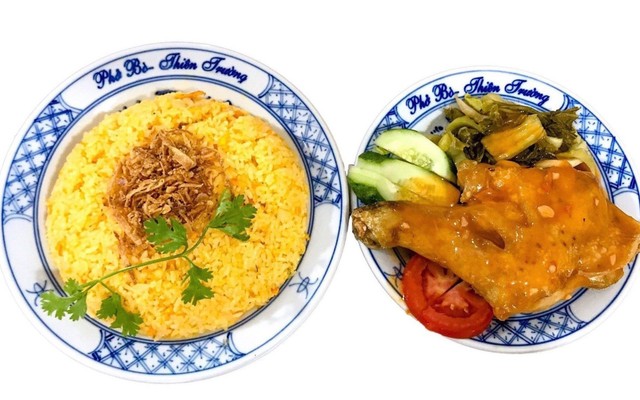 Thiên Trường - Phở Cồ & Cơm Gà Xối Mắm - Lê Văn Hiến