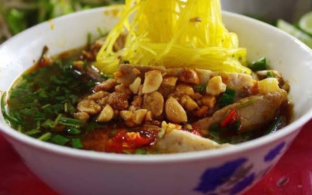 Mì Quảng - Bún Riêu - Yersin