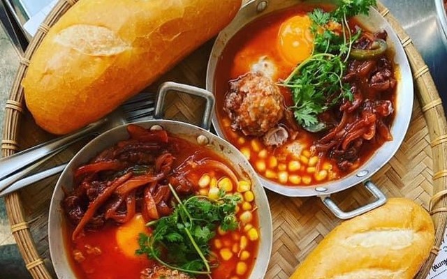 Bánh Mì Chảo Chị Phèo - Quốc Lộ 1K