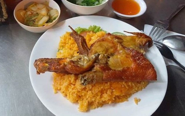 Phê - Cơm Gà Xối Mỡ - Lê Thanh Nghị