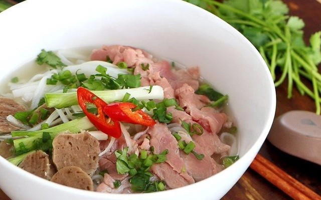 Quán Dì Hoa - Phở Bò & Bún Bò - Trần Quốc Toản