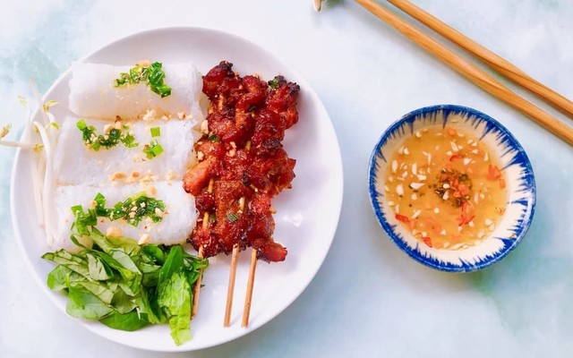 Cô Nghĩa - Bún Thịt Nướng & Bánh Hỏi Thịt Nướng